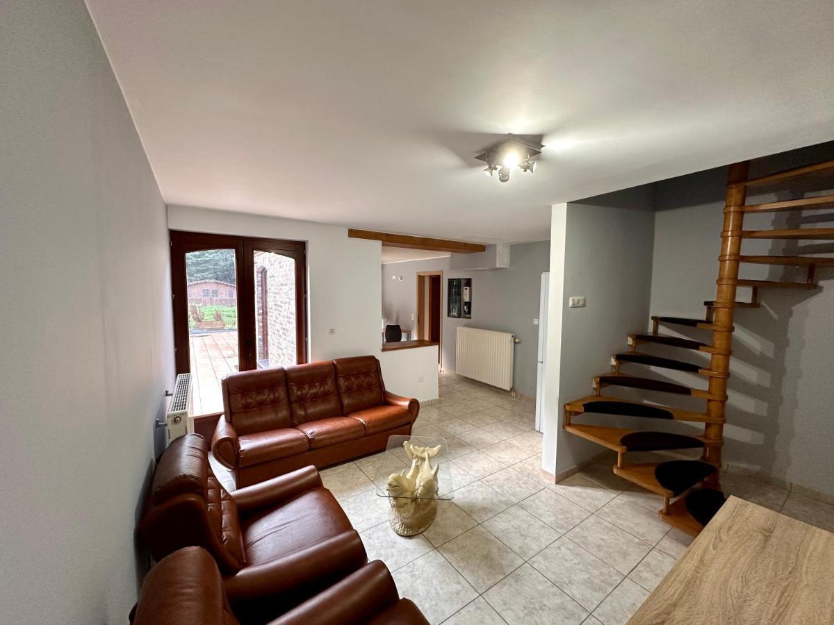 Chambre Et Sdd Privees Dans Une Maison Partagee Avec Des Residents Mons Bagian luar foto